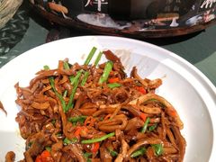 烟笋炒肉-新沸腾鱼乡(世贸天阶店)
