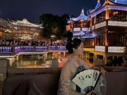 -汉仪华裳汉服馆(打浦桥店)