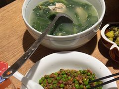 -聚鑫朋酸菜肥肠(文艺路口店)