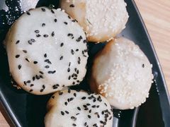 -小杨生煎(金山百联购物中心3楼店)