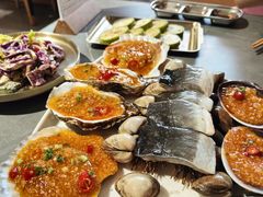 -围炉肉舍•炭烤活鳗•丹东海鲜烤肉(步行街店)