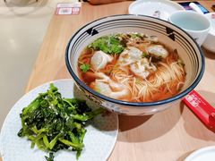 -弄堂小笼包(西青中北永旺购物中心店)