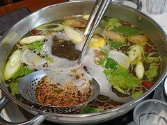 -乡土黄·鲜牛肉火锅·小龙虾(兴业街店)