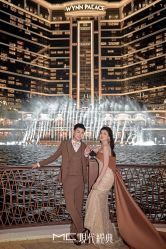 -现代经典婚纱摄影