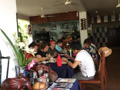 -Neary Khmer Restaurant
