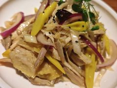 新疆椒麻鸡-YAFEE雅菲·粤菜·湘菜·融合菜(魏公村店)