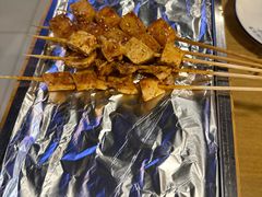 -烤满分·东北烧烤(首经贸店)