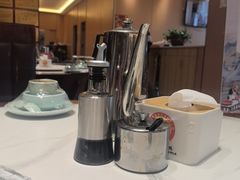 -梅利汴京烤鸭•开封豫菜地标店(东大街店)