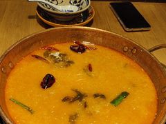 -洱火云南酸菜牛肉火锅(石景山当代商城店)