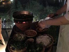 -Cau Go Vietnamese Cuisine