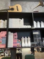 -PE SALON