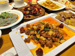 -隔壁老王·家常云南菜(花巷店)