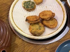 -吃饭皇帝大土家民族菜(正大广场店)