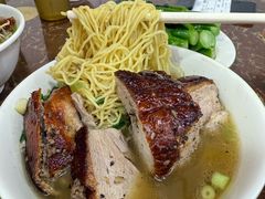 黑椒烧鸭粉-陈光记烧腊店(罗保博士街店)