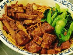 -梅溪·小伙子干挑面(安吉总店)