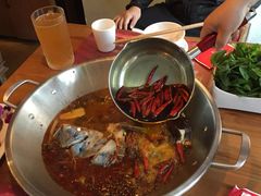 -红牌美蛙鱼头火锅(万辉国际广场店)