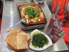 -邹胖哥好好吃餐馆(荔波美食街店)