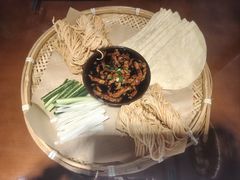 -魏铭鱼头捞饭(晋阳路店)