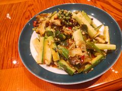 -小船渔村•大连菜•大连焖鱼(黄河路店)