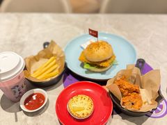 -必胜客(上海新南方商城PH店)