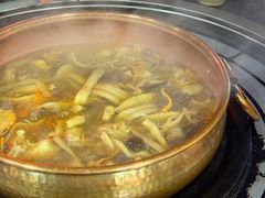 -阿山卓·野生菌火锅·纳西火塘烤肉