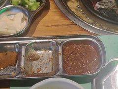 -唯成•韩国炭火烤肉 유성고기