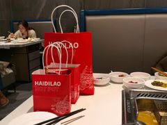 -海底捞火锅(长宁路龙之梦店)