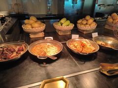 -圣丰索菲特·2 On 988 Café 自助餐厅