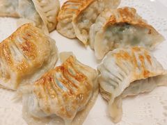 韭菜煎饺-乾隆美食·本帮菜(黄河路店)