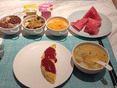 -平湖万怡酒店· 万荟轩