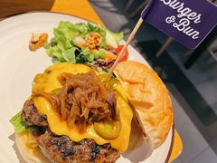 -The Diner X餐厅(青岛万象城店)