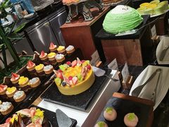 -广州汇华希尔顿逸林酒店