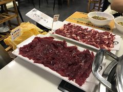 -三头牛·潮汕牛肉生蚝火锅 (夏湾店)