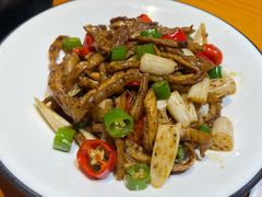 -莲餐厅·湖北菜·藕汤老手艺(愚园路店)
