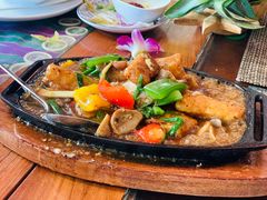 -卷心菜和避孕套餐厅(Pattaya)