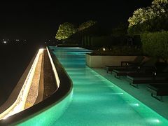-瑰丽酒店·海吧·天际下午茶·现场DJ·天台酒吧