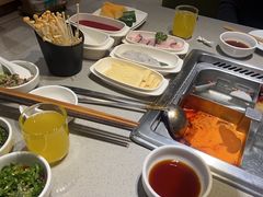 -海底捞火锅(新松江路生日主题店)
