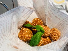 老北京干炸丸子-小大董·烤鸭(观景餐厅·南京西路店)