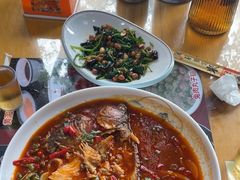 -八次方密云水库鱼粘卷子·熏鸽子·农家菜