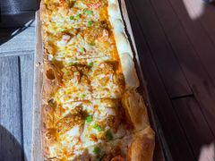 蒜香小龙虾披萨-LENBACH兰巴赫西餐啤酒坊(大连东港店)
