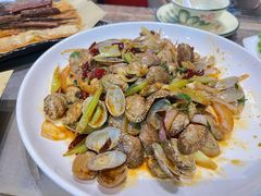 招牌辣炒花甲-鑫正兴东北烧烤(滨湖店)