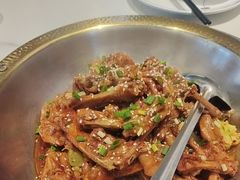 -张大师鸭爪爪特色干锅(南湖店)