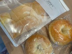 -崎本的店·专业酵种吐司(无锡万象汇店)