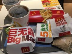 -麦当劳(番禺易发商业街店)