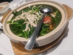 十秒鸡丝豌豆尖-眉州东坡·熊猫主题餐厅(枫蓝店)