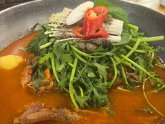 -喇喇排骨火锅·传统韩式脊骨汤(望京西园总店)