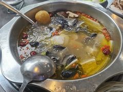 -光头药膳鸡(莱茵小镇店)