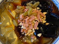 -严记小天府酸菜鱼(西四路店)