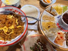 -怪噜范·老贵阳街头名小吃(鸿通城店)