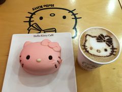 -Hello Kitty Cafe(弘大店)